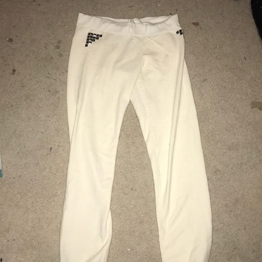 White joggers